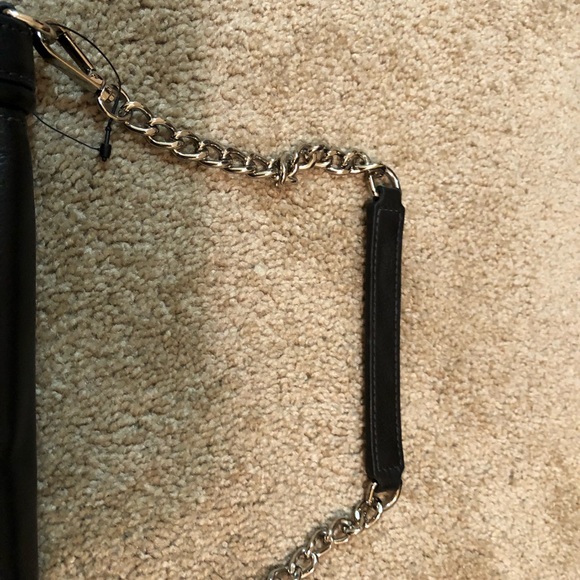 Small leather shoulder bag - Picture 8 of 8